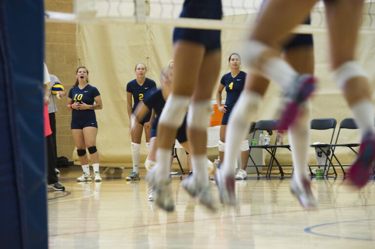 Western Michigan Volleyball Hands Toledo First MAC Loss